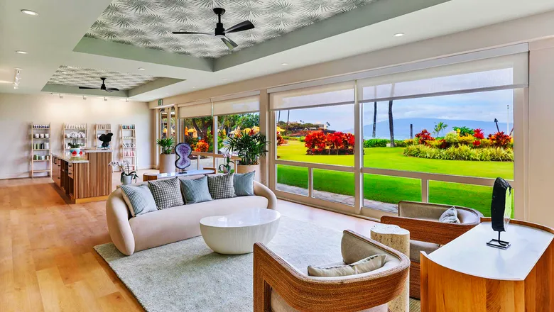 Royal lahaina resort & bungalows unveils oceanfron