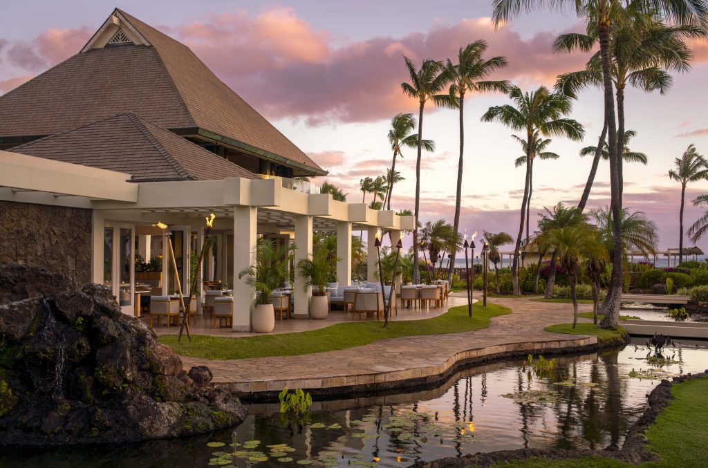 Isolana Exterior Sunset 1024x677